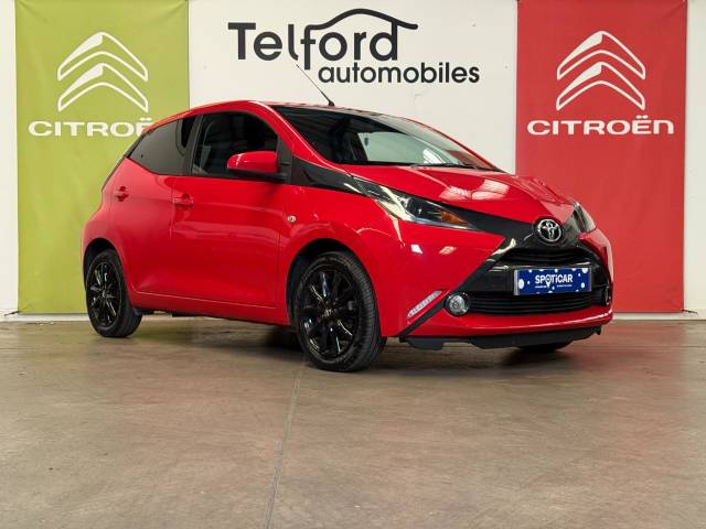 Toyota Aygo 1.0 VVT-i X-Style 5dr x-shift Hatchback Petrol RED