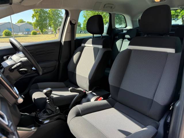 2022 Citroen C3 Aircross 1.2 PureTech 110 Shine 5dr