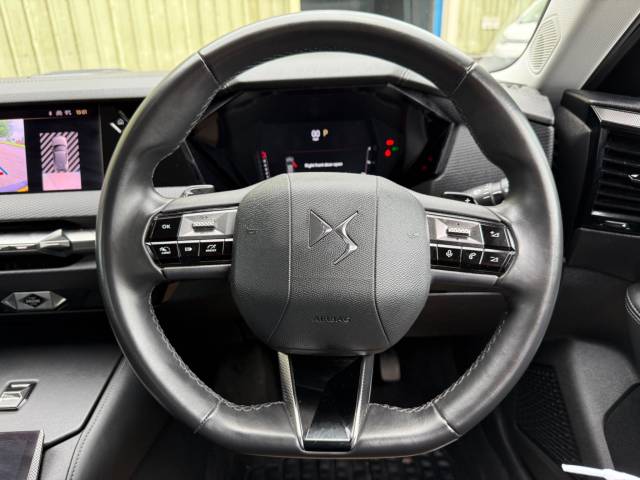 2022 DS AUTOMOBILES DS 4 1.2 PureTech Cross Trocadero 5dr EAT8