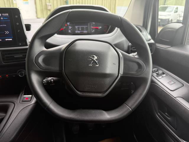 2022 Peugeot Partner 1000 1.5 BlueHDi 100 Professional Prem Van [6 Spd]