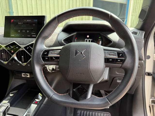 2021 DS AUTOMOBILES DS 3 CROSSBACK 0.0 100kW E-TENSE Performance Line 50kWh 5dr Auto