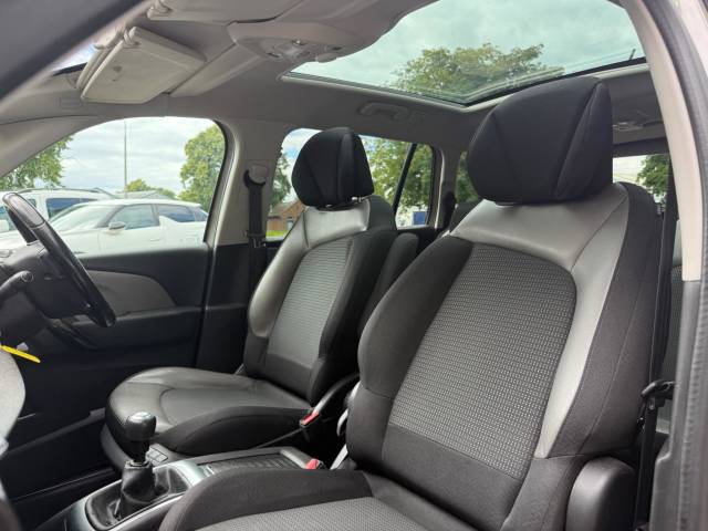 2017 Citroen Grand C4 Picasso 1.6 BlueHDi Flair 5dr