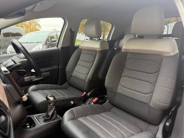 2022 Citroen C3 1.2 PureTech Shine Plus 5dr