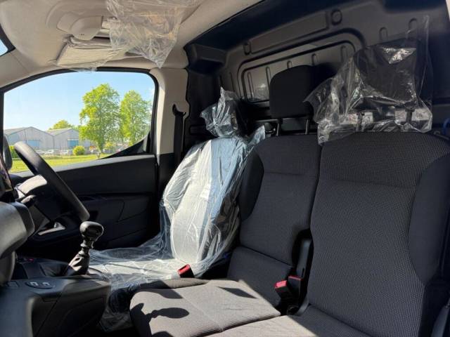 2025 Citroen Berlingo 1.5 BlueHDi 100ps Van Enterprise Plus