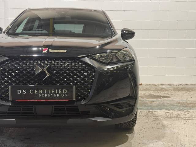 2022 DS AUTOMOBILES DS 3 CROSSBACK 1.5 BlueHDi 110 Performance Line 5dr