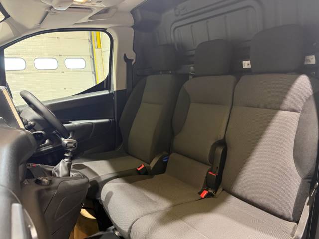 2022 Peugeot Partner 1000 1.5 BlueHDi 100 Professional Prem Van [6 Spd]