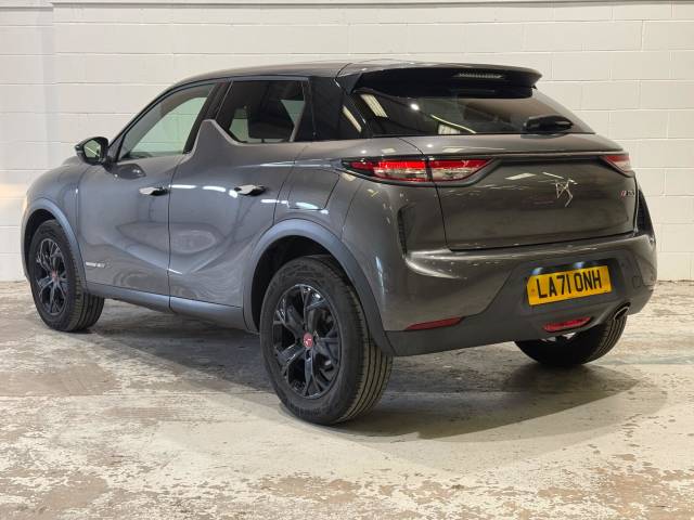 2022 DS AUTOMOBILES DS 3 CROSSBACK 1.5 BlueHDi 110 Performance Line 5dr