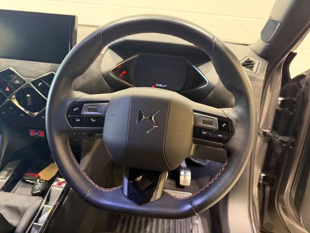 2022 DS AUTOMOBILES DS 3 CROSSBACK 1.5 BlueHDi 110 Performance Line 5dr