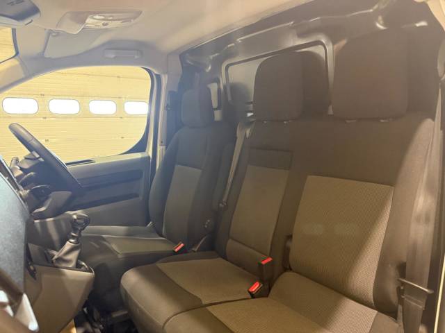 2022 Citroen Dispatch 1400 2.0 BlueHDi 145 Van Enterprise Pro