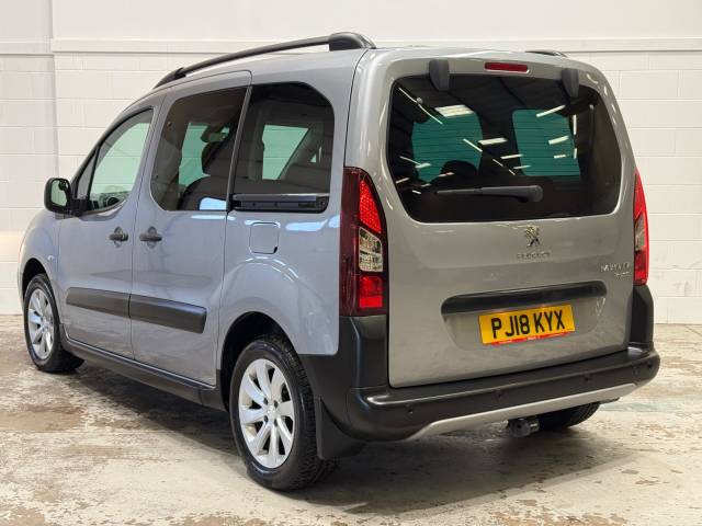 2018 Peugeot Partner Tepee 1.6 BlueHDi 100 Outdoor 5dr