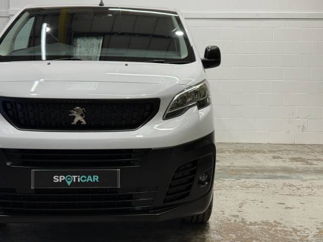 2023 Peugeot Expert 1000 1.5 BlueHDi 100 Professional Premium + Van