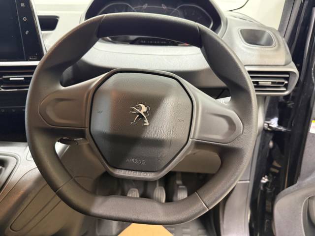 2022 Peugeot Partner 1.5 PARTNER S L2 EV