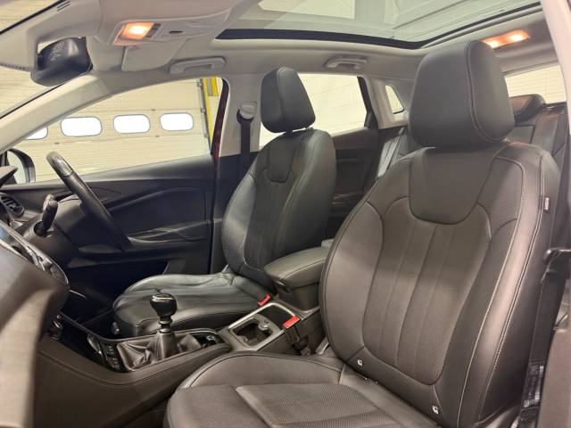 2019 Vauxhall Grandland X 1.5 Turbo D Elite Nav 5dr