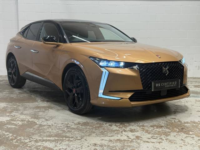 DS AUTOMOBILES DS 4 1.2 PureTech Performance Line 5dr EAT8 Hatchback Petrol GOLD