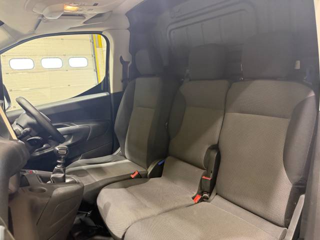 2022 Peugeot Partner 1000 1.5 BlueHDi 100 Professional Prem Van [6 Spd]