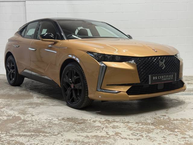 DS AUTOMOBILES DS 4 1.2 PureTech Performance Line 5dr EAT8 Hatchback Petrol GOLD