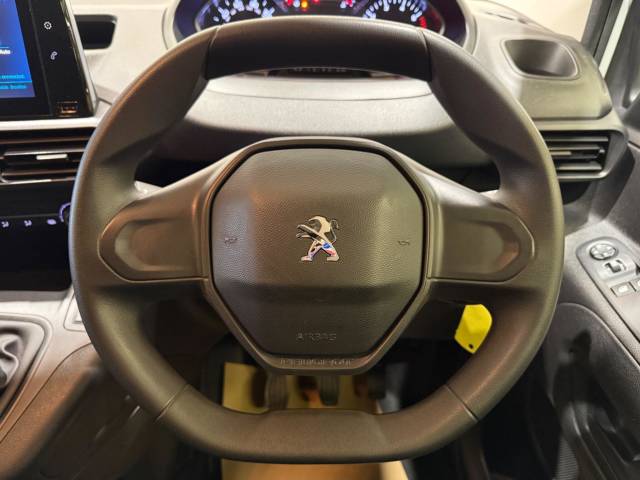 2022 Peugeot Partner 1000 1.5 BlueHDi 100 Professional Prem Van [6 Spd]