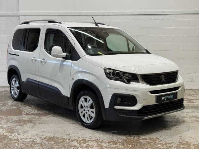 Peugeot Rifter 1.2 PureTech Allure 5dr MPV Petrol WHITE