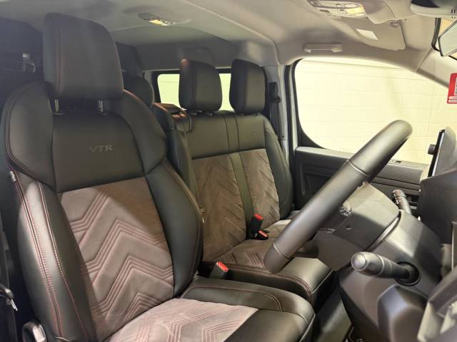 2025 Citroen Dispatch 2.0 2.2 D 180ps Crew Van VTR EAT8