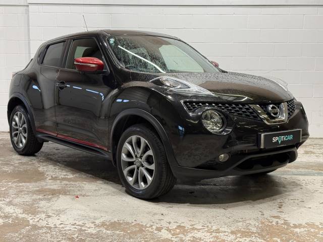 Nissan Juke 1.2 DiG-T Tekna 5dr Hatchback Petrol BLACK